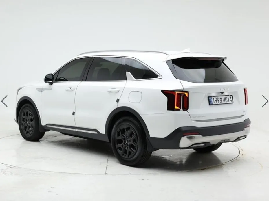 Kia Sorento — фото 4
