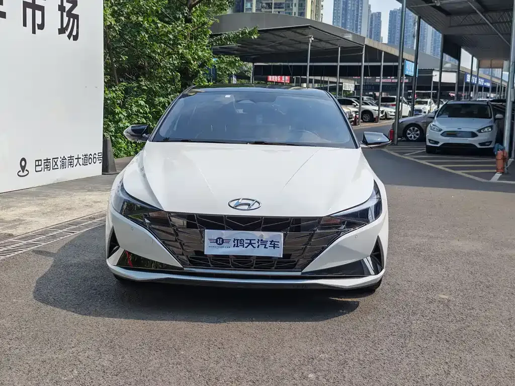 Hyundai Elantra — фото 9
