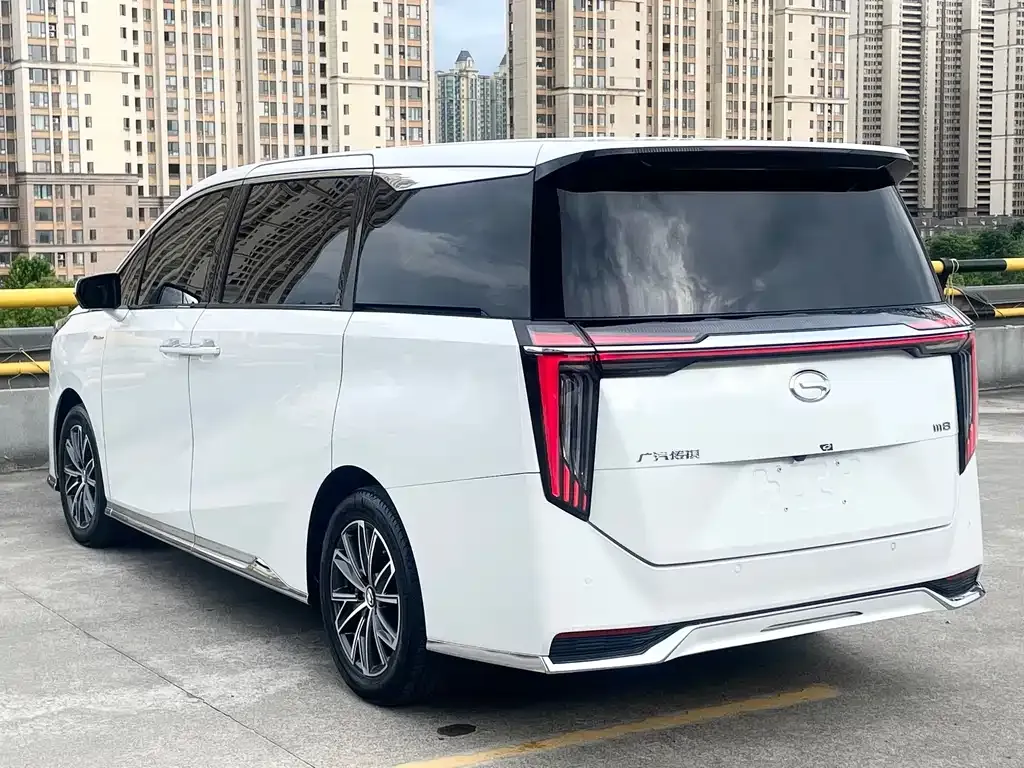 GAC Motor Trumpchi M8 — фото 8