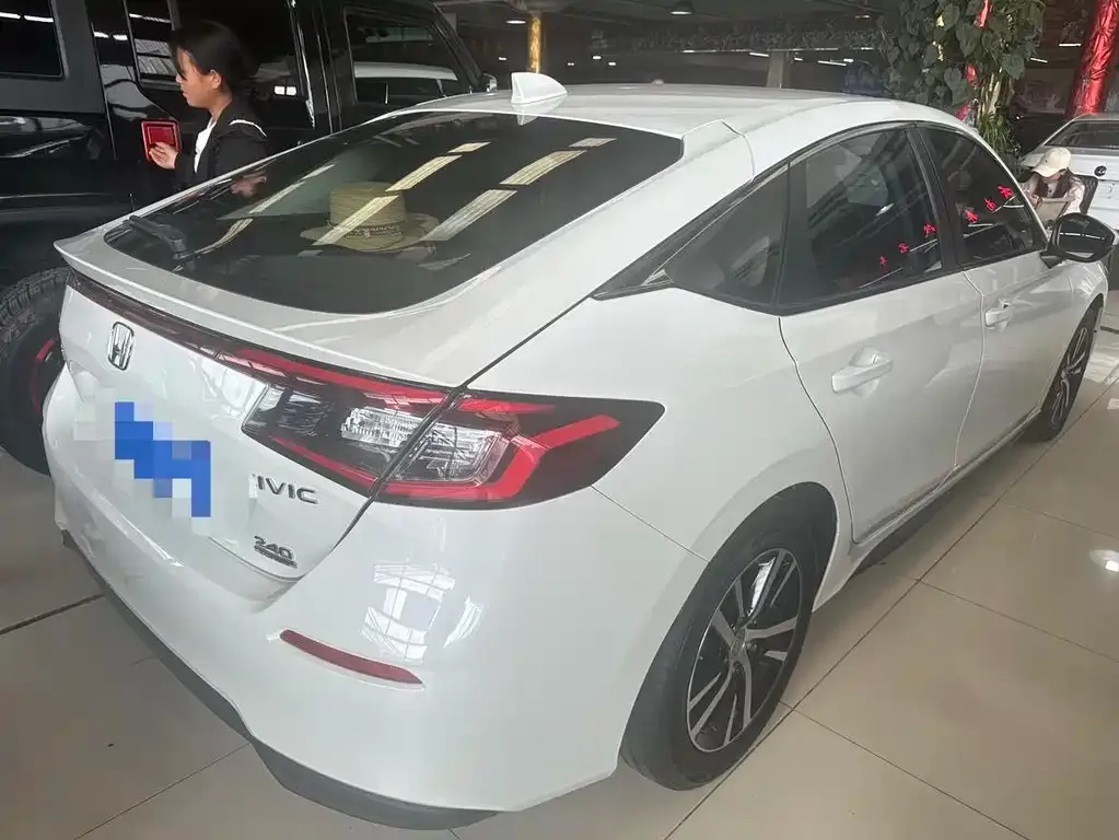 Honda Civic — фото 4