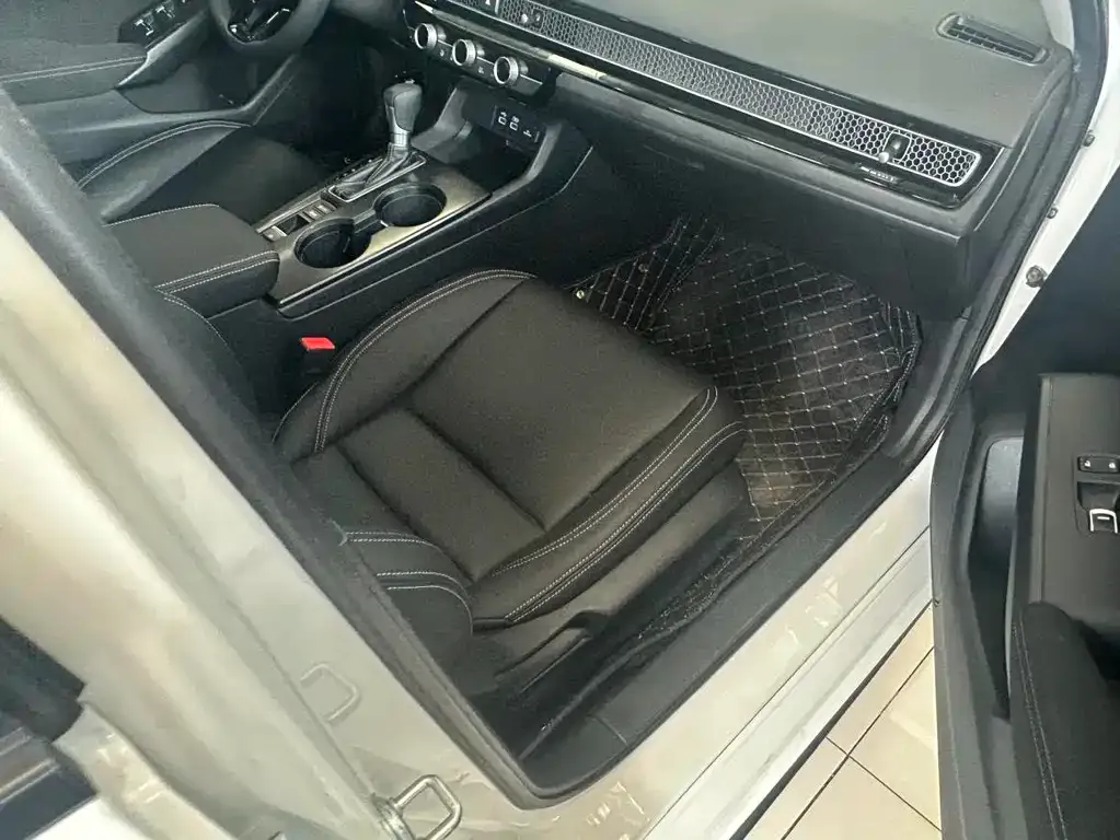 Honda Civic — фото 2