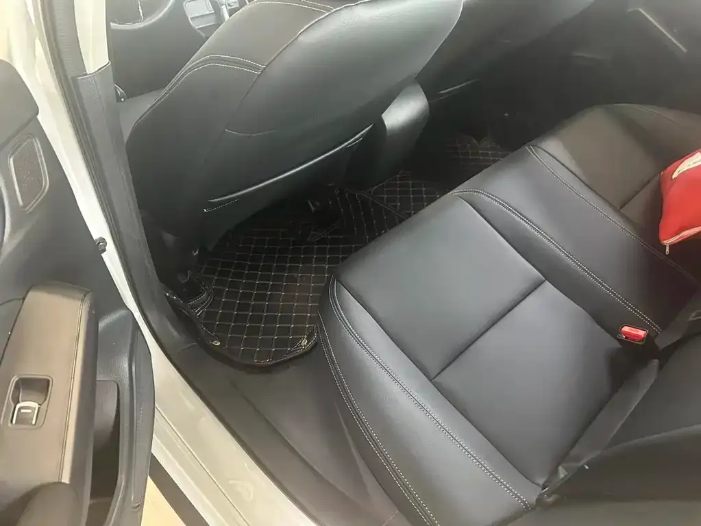 Honda Civic — фото 8