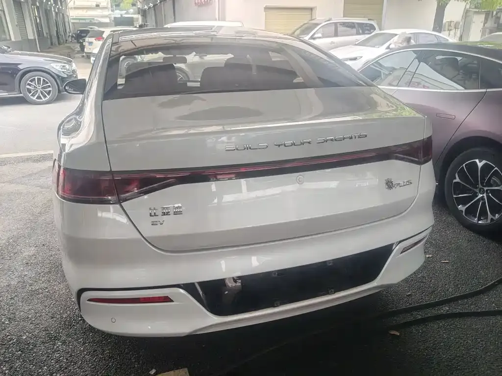 BYD Qin PLUS 2024 из CN, фото 10