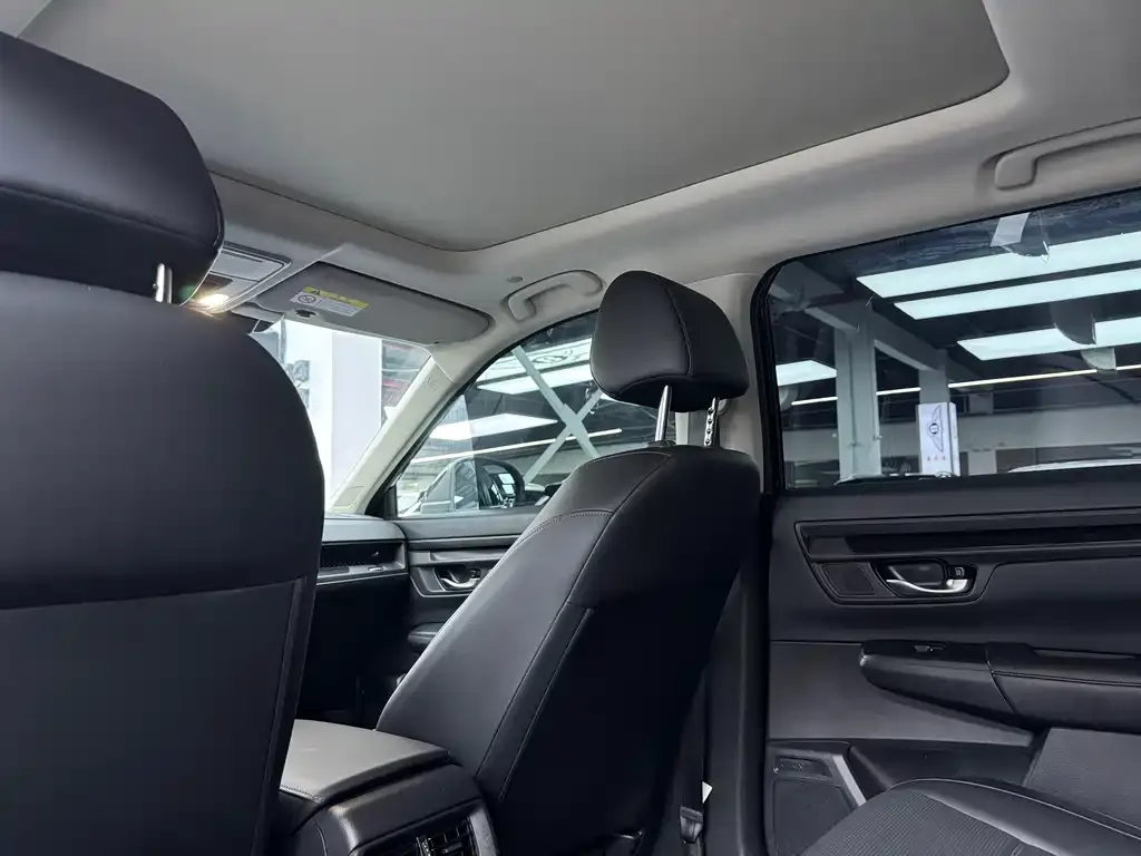 Honda CR-V 2024 из CN, фото 2