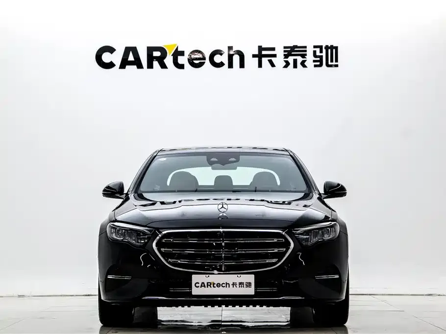Mercedes-Benz E-Class — фото 10