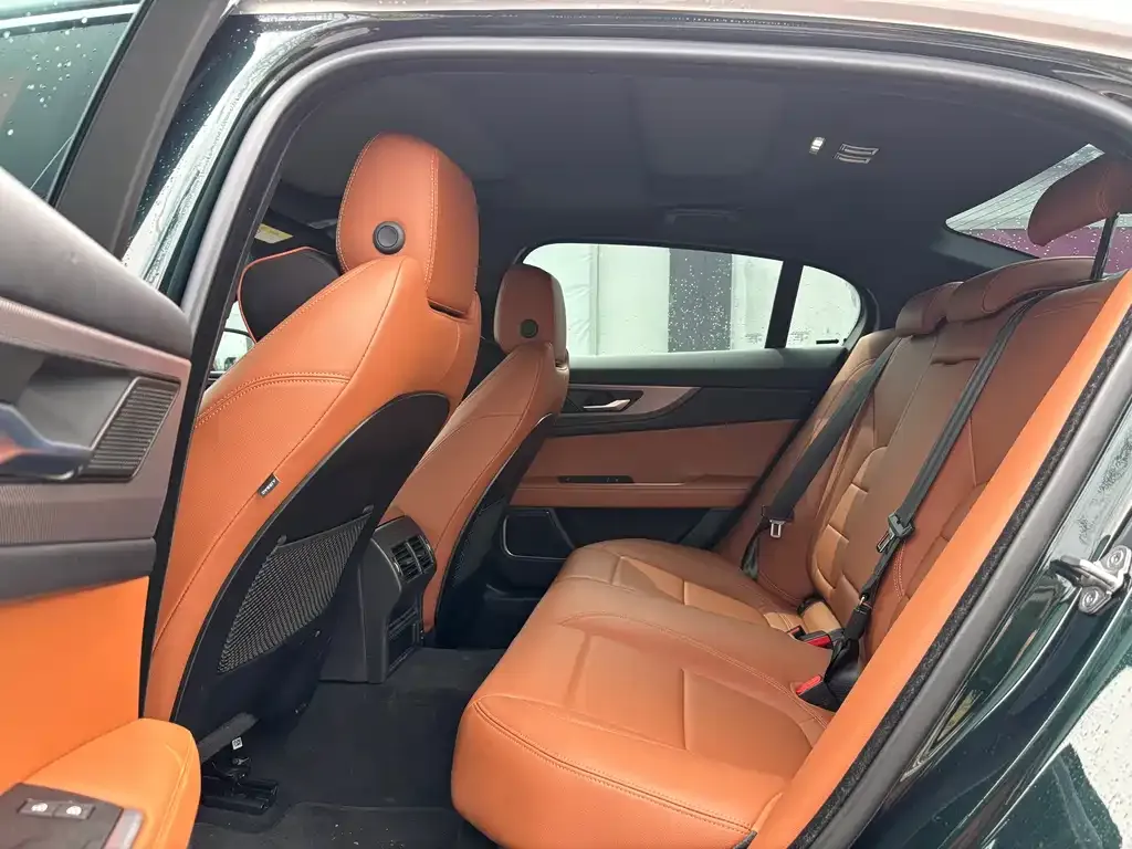 Jaguar XEL 2023 из CN, фото 6