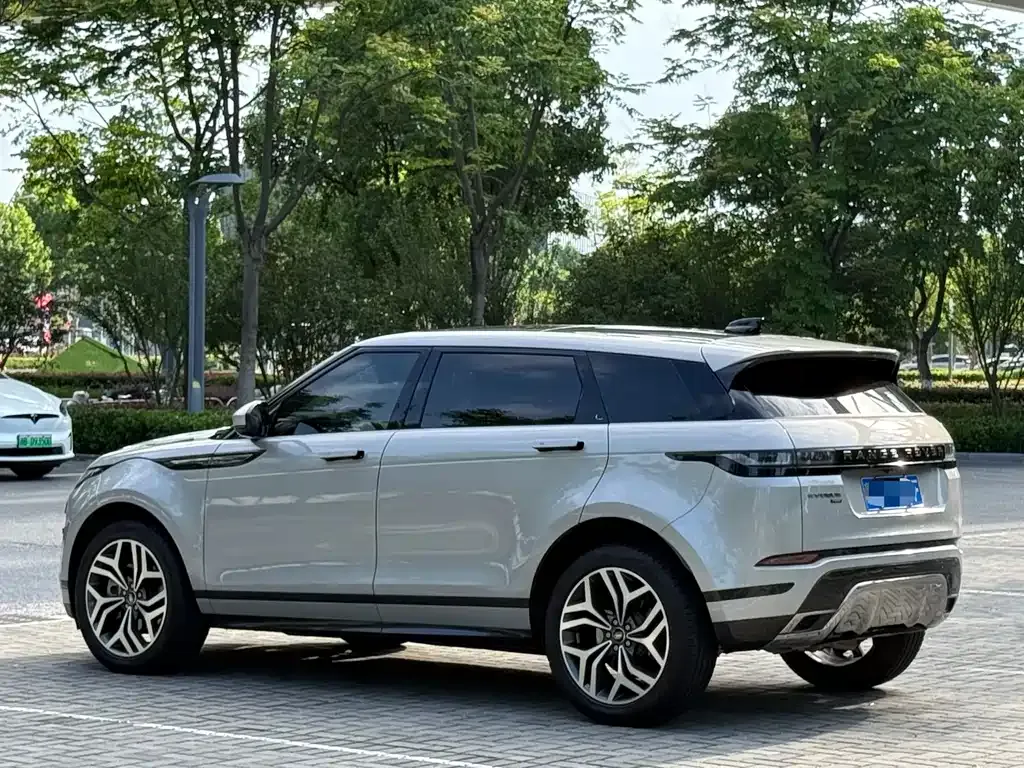 Land Rover Evoque — фото 9