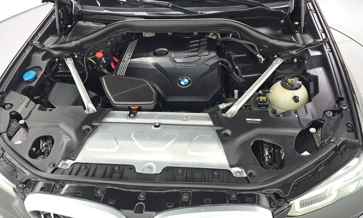 BMW X4 2022 из KR, фото 4