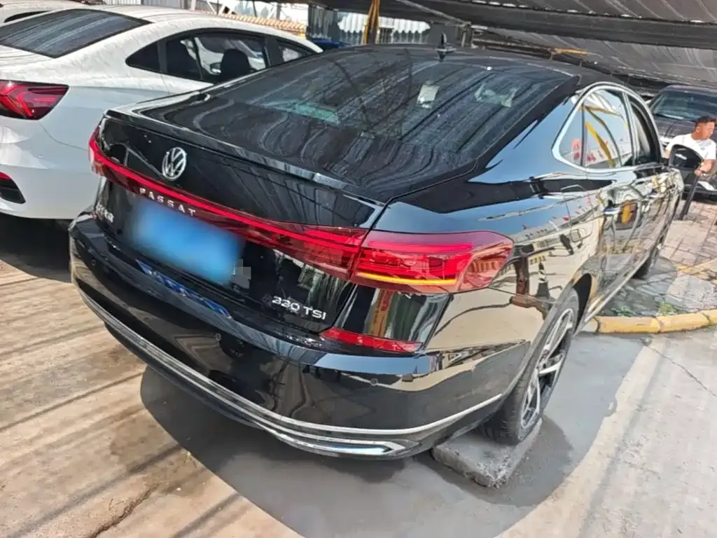 Volkswagen Passat — фото 4