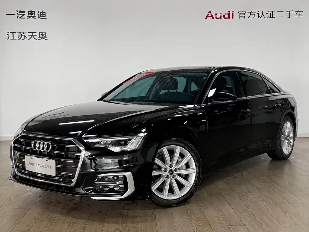 Audi A6L — фото 1