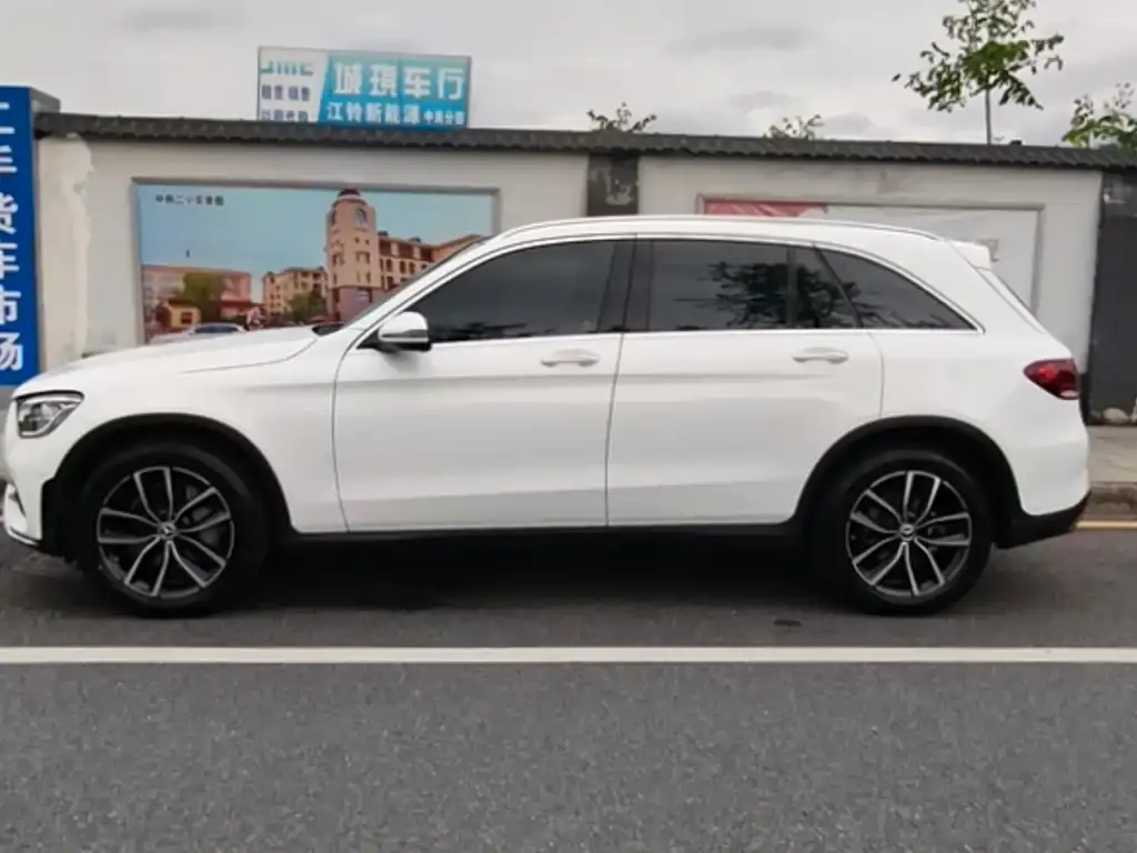Mercedes-Benz GLC — фото 2