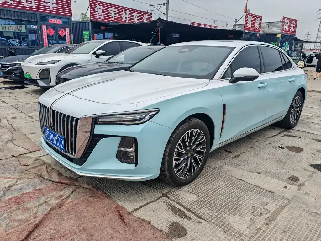 Hongqi H5 — фото 1