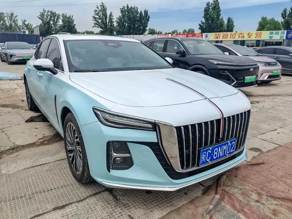 Hongqi H5 — фото 6