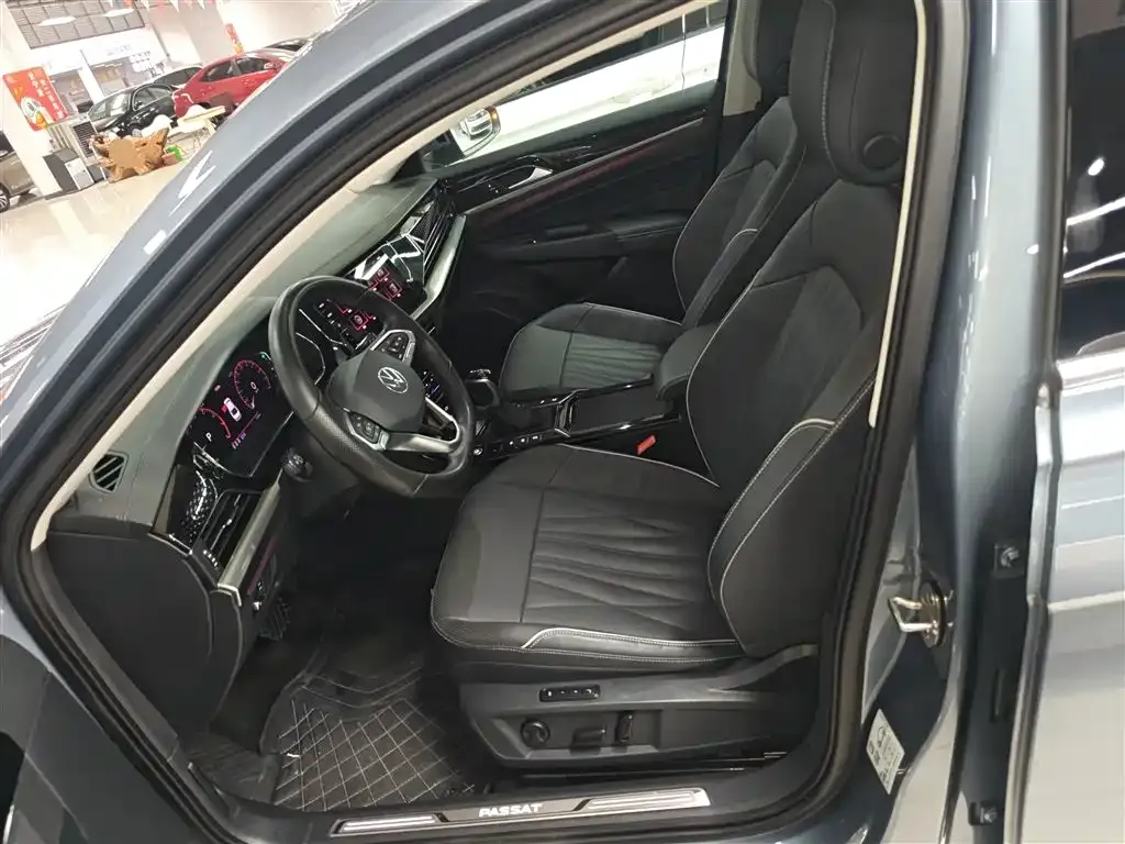 Volkswagen Passat — фото 10