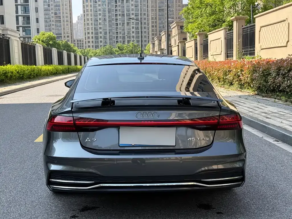 Audi A7 — фото 3