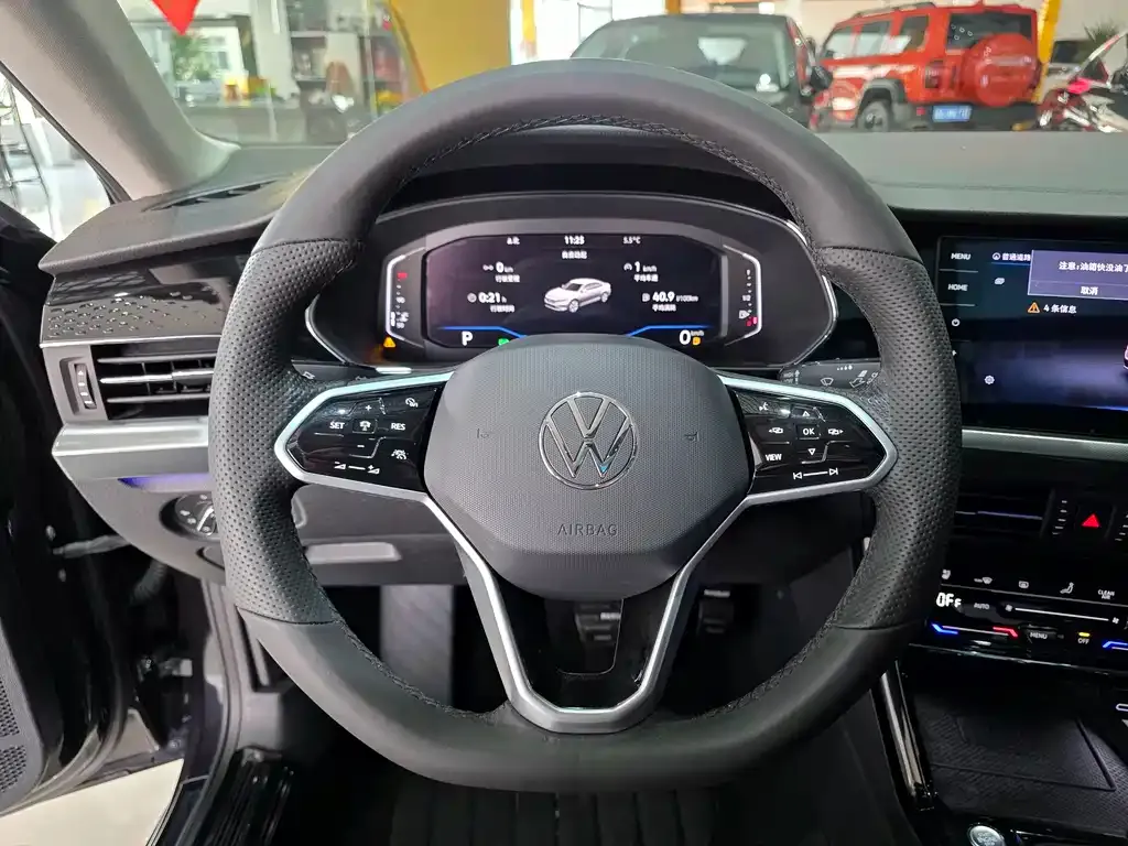 Volkswagen Passat — фото 10