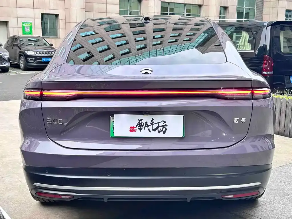 NIO EC6 — фото 9