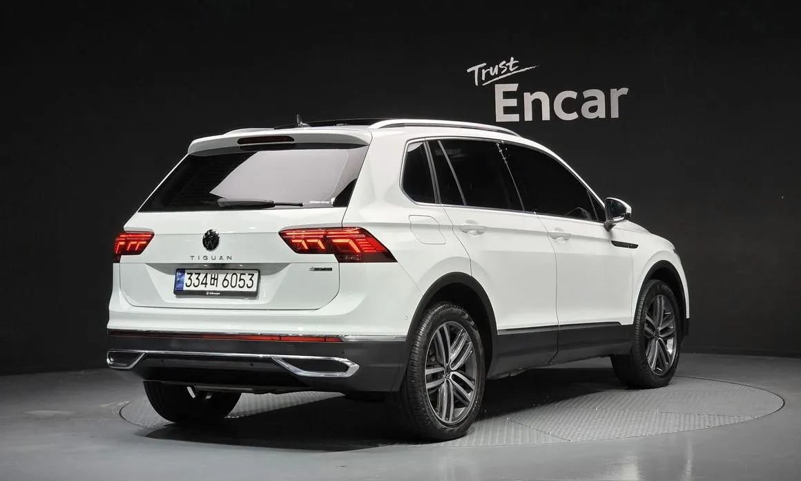 Volkswagen Tiguan — фото 5