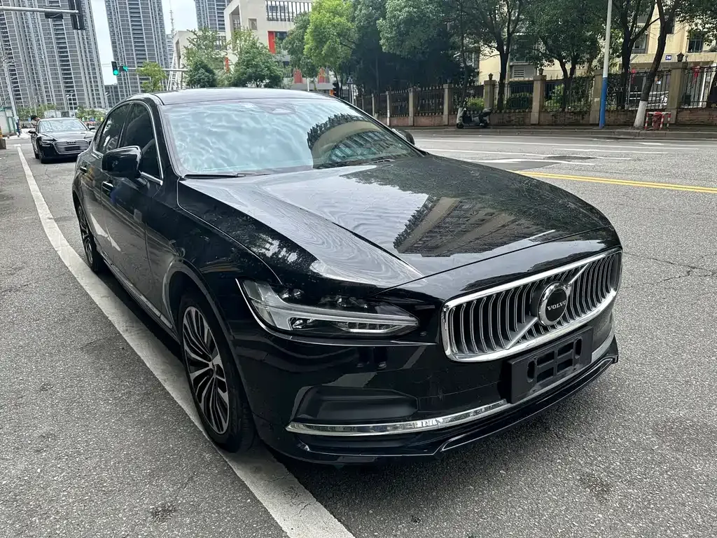 Volvo S90 — фото 9