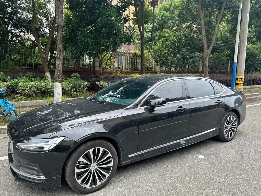 Volvo S90 — фото 10