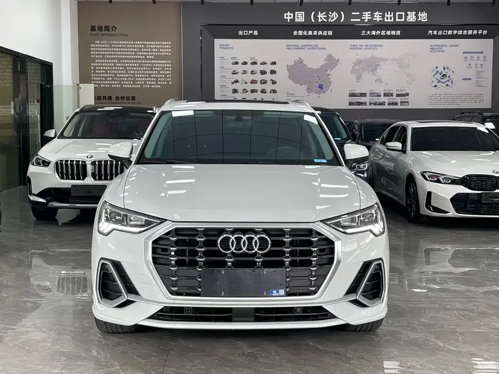 Audi Q3 — фото 3