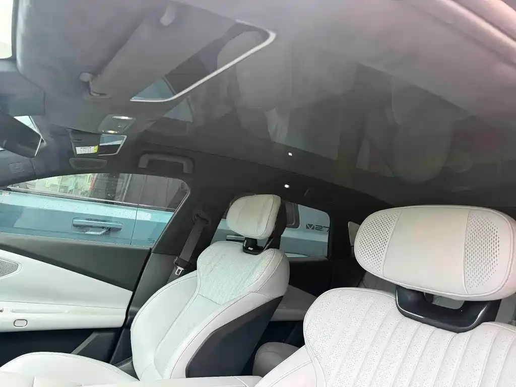 Lynk & Co Z10 2024 из CN, фото 3