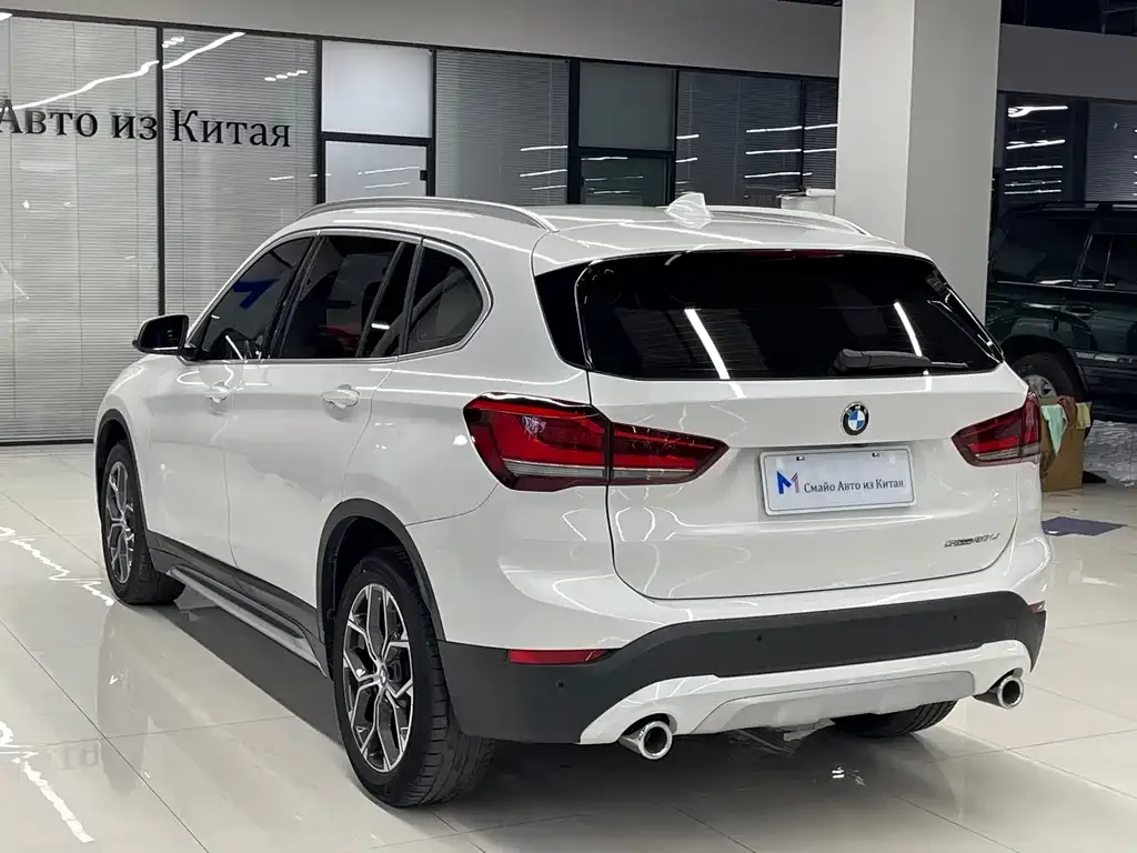 BMW X1 — фото 2