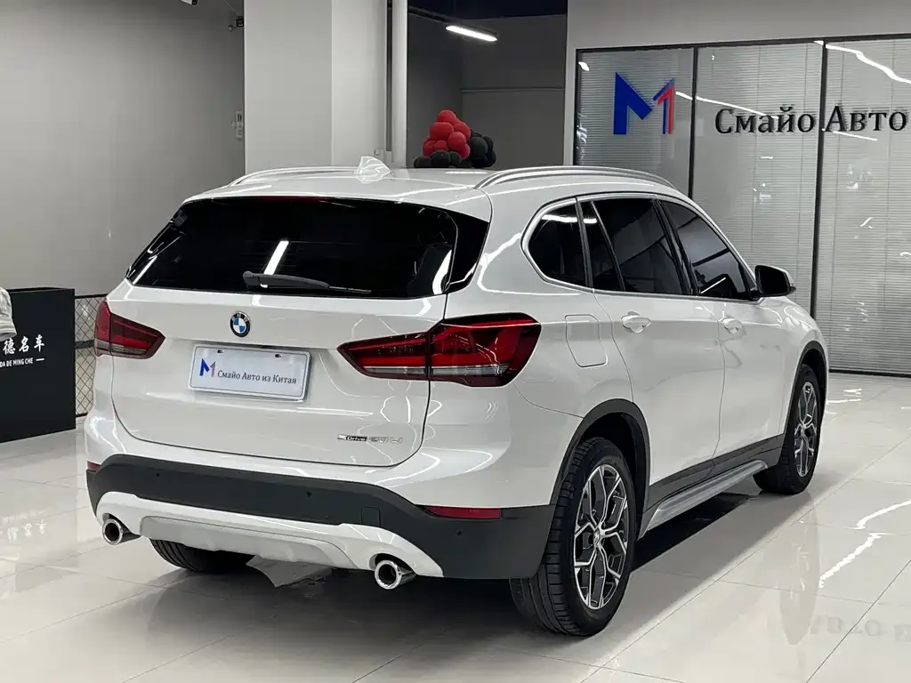 BMW X1 — фото 5