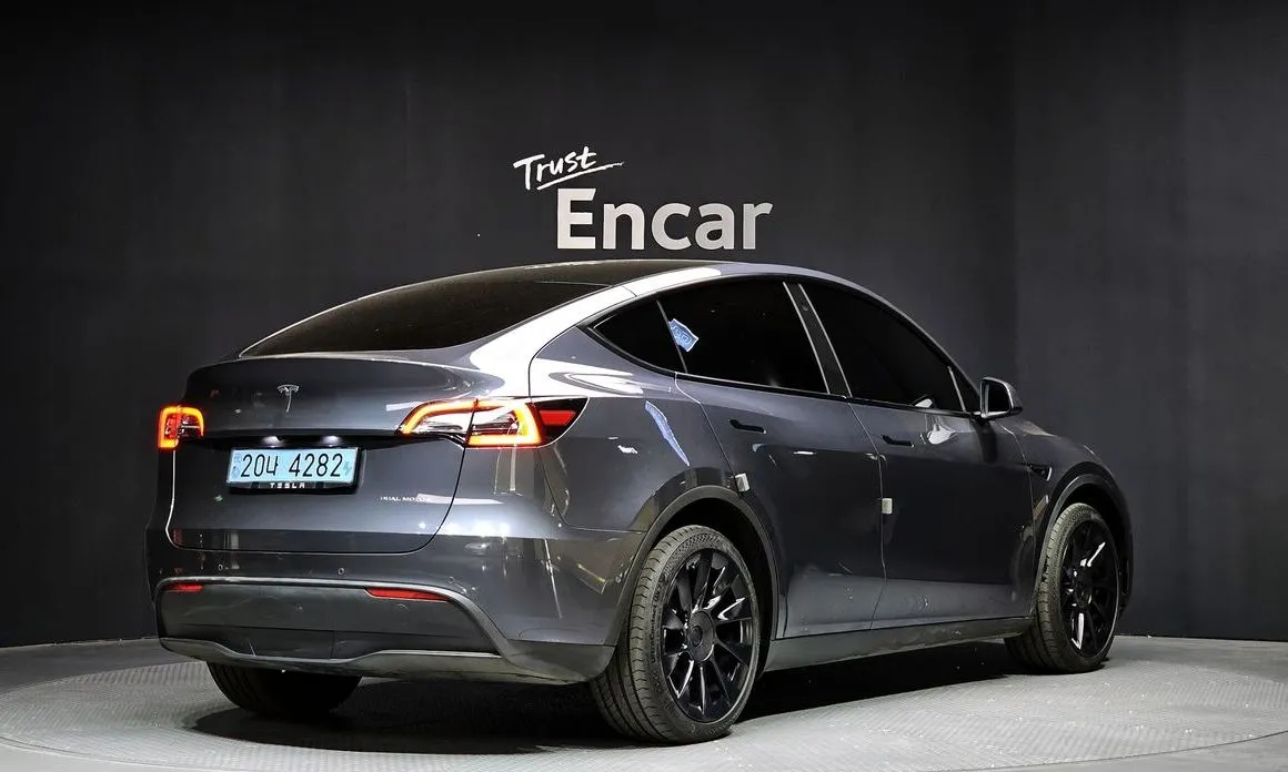 Tesla Model Y 2022 из KR, фото 6