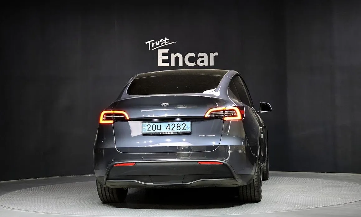 Tesla Model Y 2022 из KR, фото 4