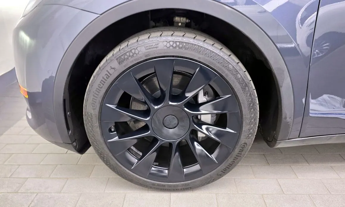 Tesla Model Y 2022 из KR, фото 8