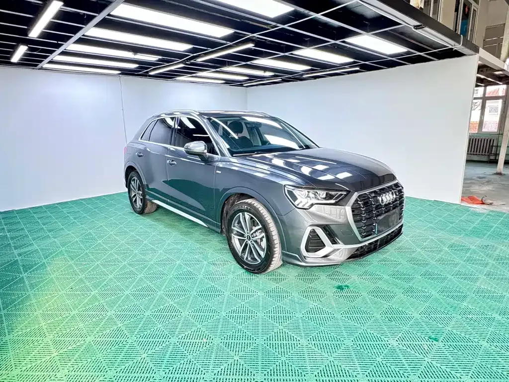 Audi Q3 — фото 9