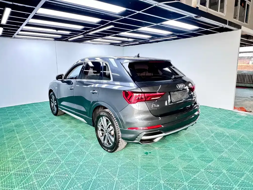 Audi Q3 — фото 5