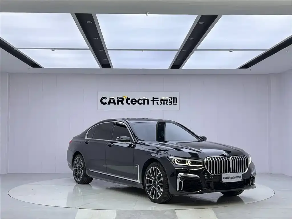 BMW 7 Series 2021 из CN, фото 9
