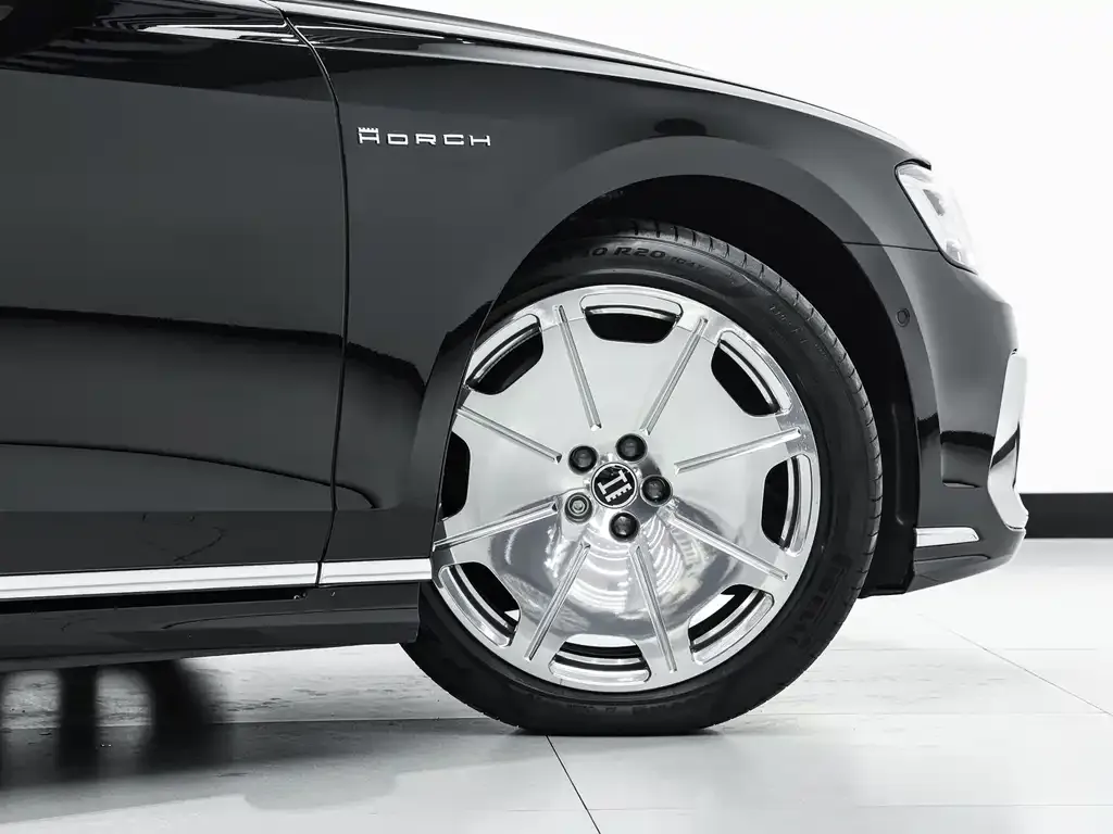 Audi A8 — фото 2