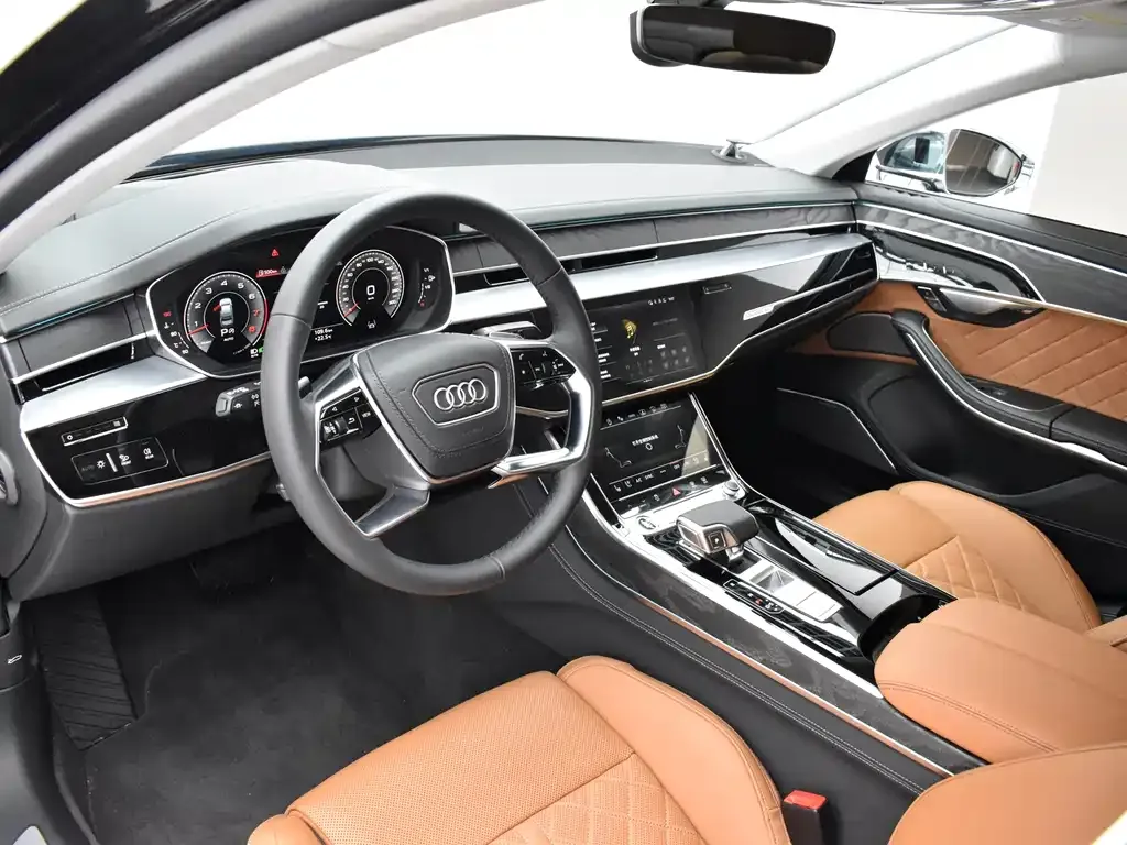 Audi A8 — фото 8