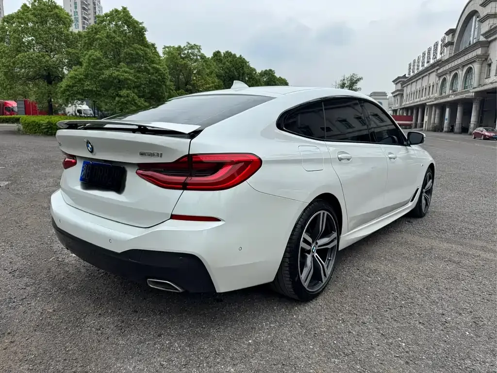 BMW 6 Series GT — фото 8