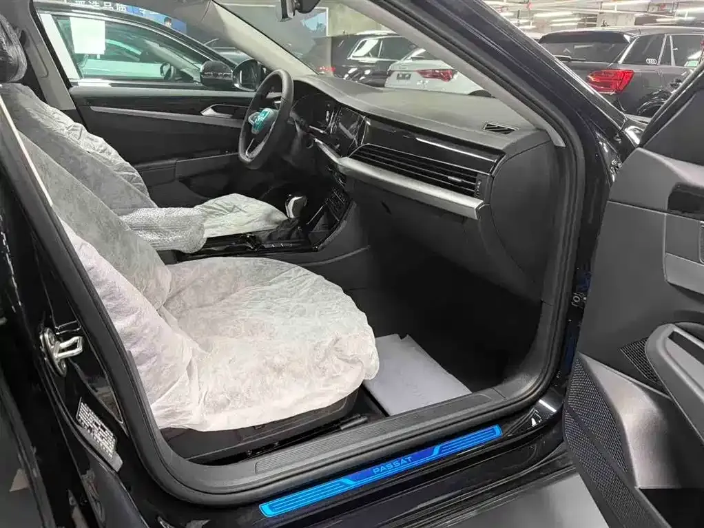 Volkswagen Passat — фото 2