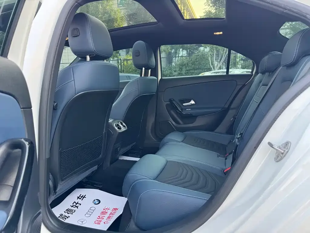 Mercedes-Benz A-Class 2022 из CN, фото 3