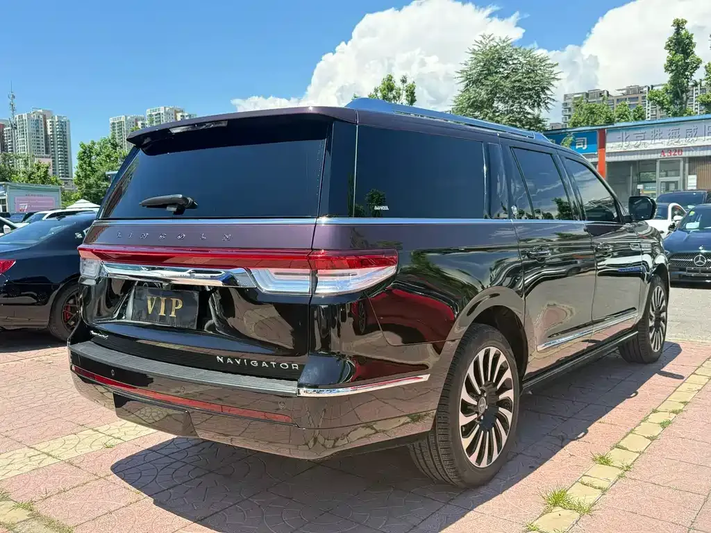 Lincoln Navigator One 2024 из CN, фото 8