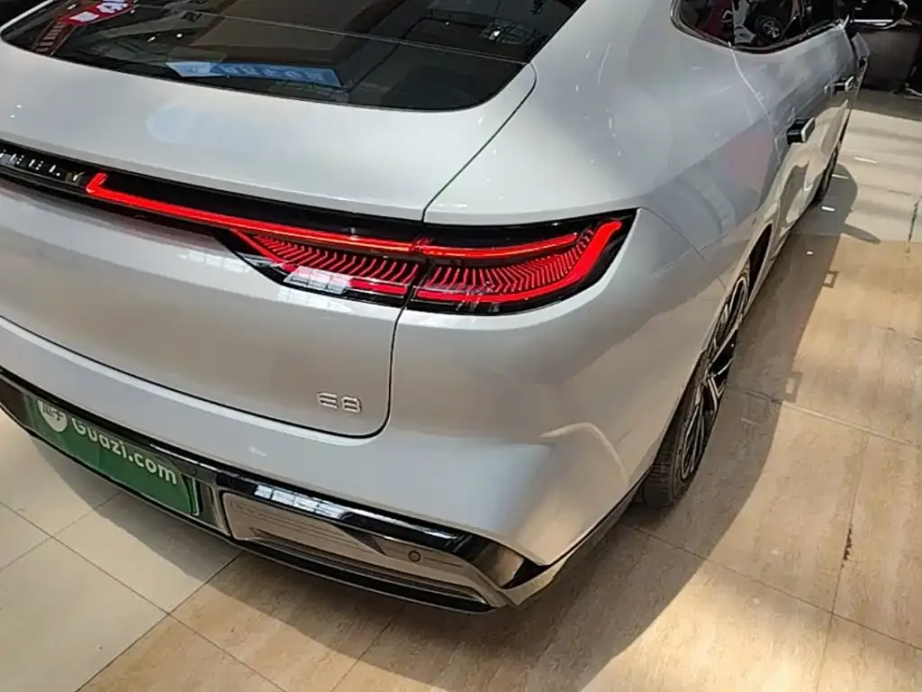 Geely Galaxy E8 2025 из CN, фото 9