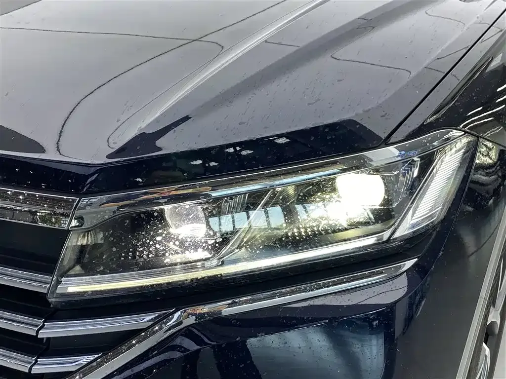 Volkswagen Touareg 2022 из CN, фото 9