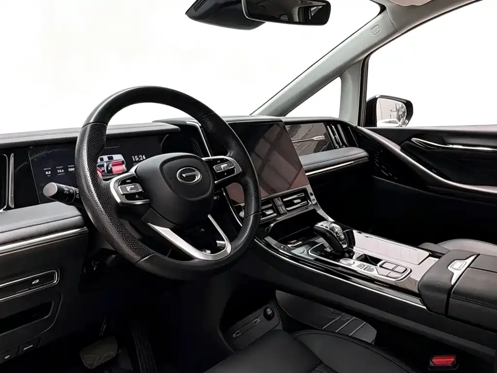 GAC Motor Trumpchi M8 — фото 6