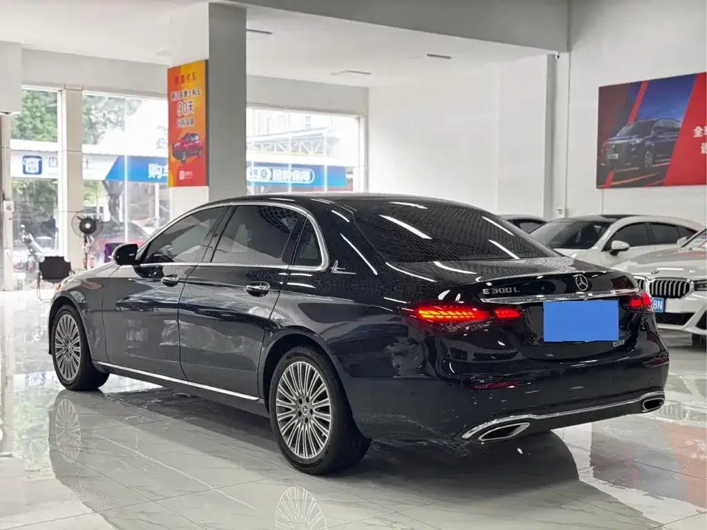 Mercedes-Benz E-Class 2021 из CN, фото 9