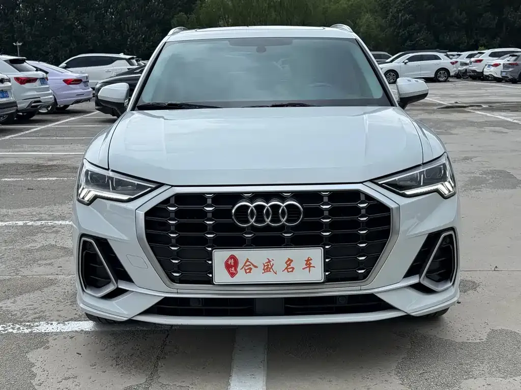 Audi Q3 — фото 3