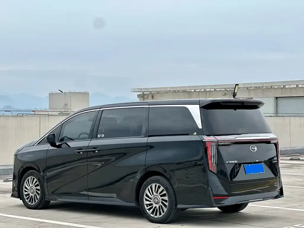 GAC Motor Trumpchi M8 — фото 8