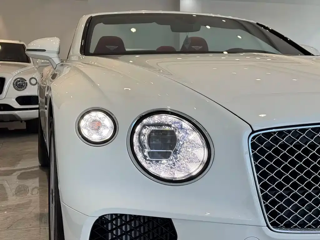 Bentley Continental — фото 2