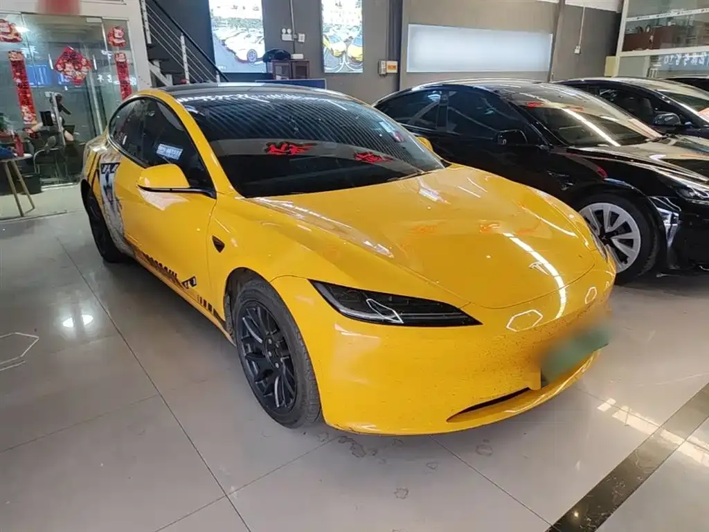 Tesla Model 3 — фото 5