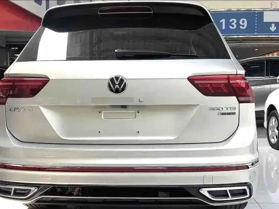 Volkswagen Tiguan L — фото 7