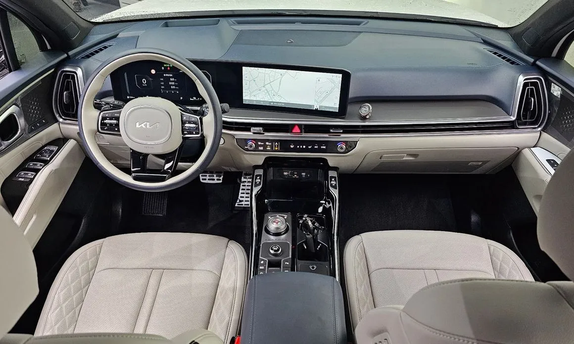 Kia Sorento 2024 из KR, фото 2